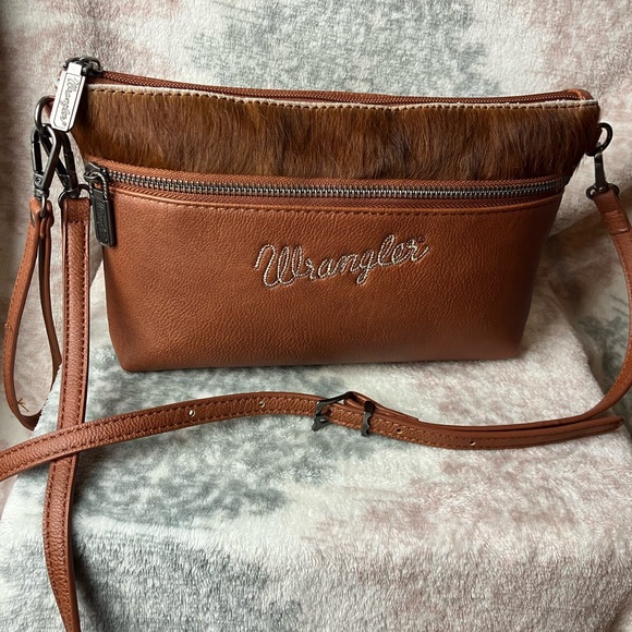 Wrangler Handbags - Wrangler Western cowhide crossbody bag